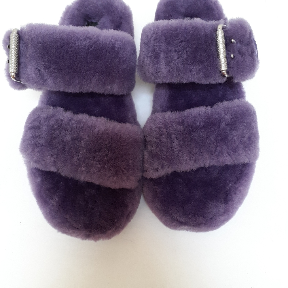 UGG Fuzz Yeah Slides Sz 7 - Picture 4 of 8